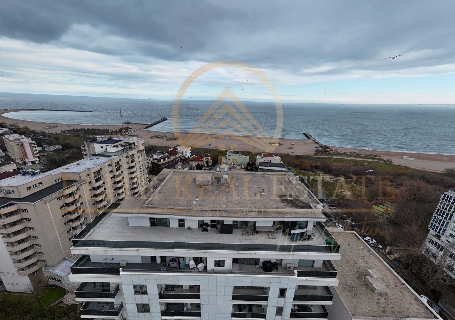 PENTHOUSE UNIC in mijlocul orasului Constanta - Poză 43