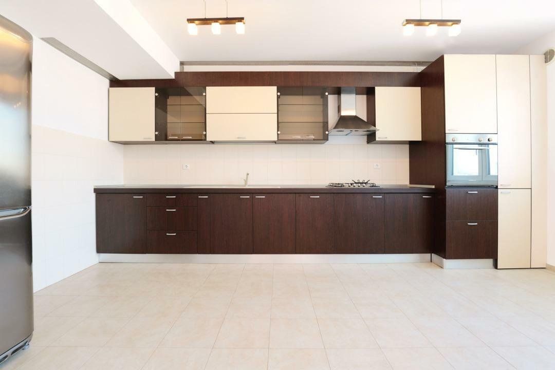 Apartament 5 camere la 300m de parcul Herăstrău, renovat 2025 (proprietar) - Poză 2