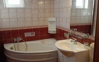 🏡 Acasă în inima orașului – 3 camere, zona Pompieri - Poză 8
