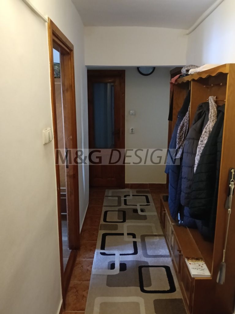 Vând apartament 2 camere - Poză 1
