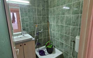 Apartament de 3 camere, 70mp, decomandat, zona strazii Intre Lacuri - Poză 7