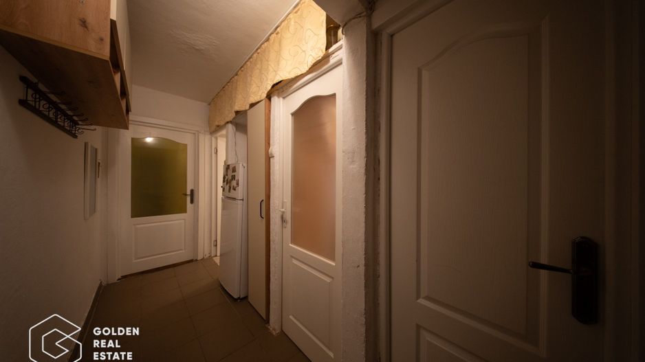 Apartament 4 camere, etaj 1, centrala proprie, zona Vlaicu - Poză 18