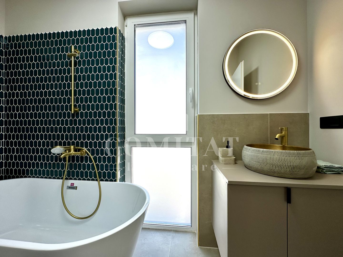 Apartament ultrafinisat | Etaj intermediar | Zona Str Tineretului - Poză 16