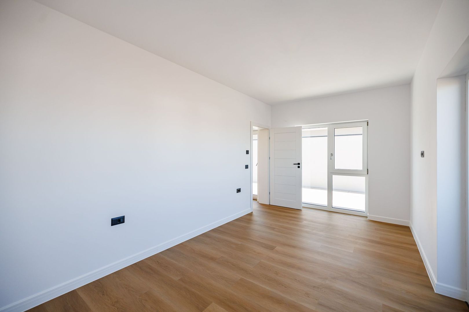 Apartament tip penthouse 2 camere | Terasa 41 mp | Mehala | Comision 0 - Poză 9