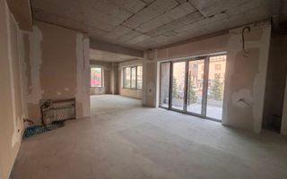 Spațiu comercial ultracentral - prima inchiriere - Poză 2