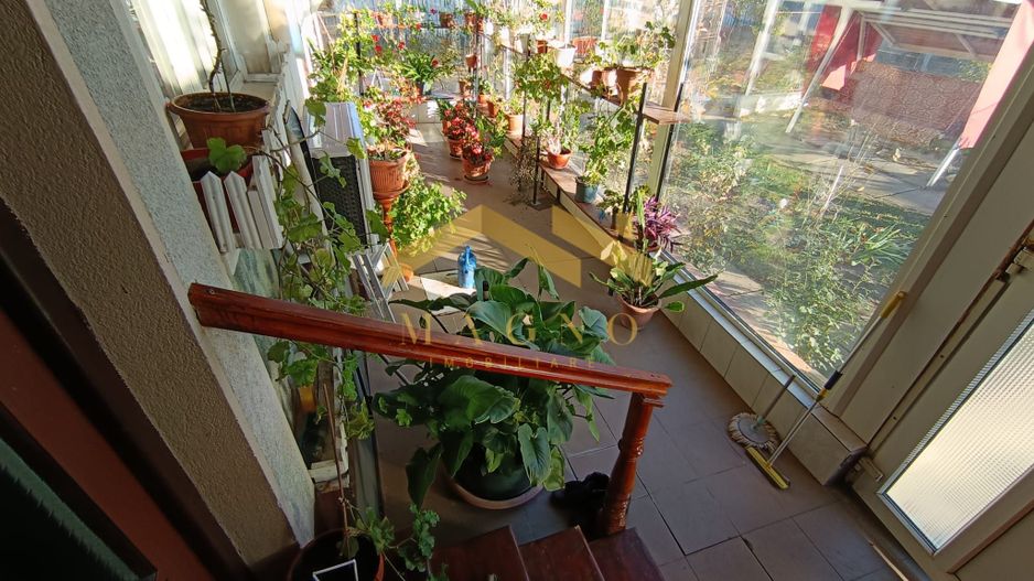 Casa de vanzare in Vladimirescu in zona primariei. - Poză 27