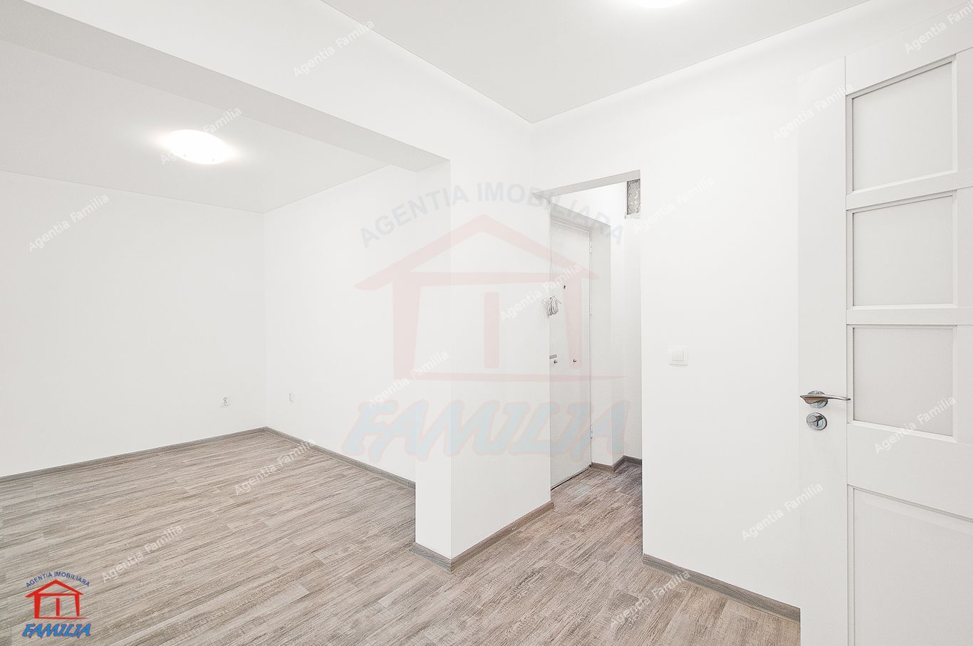 Vanzare spatiu comercial in Galati, str Gheroghe Doja, renovat - Poză 7