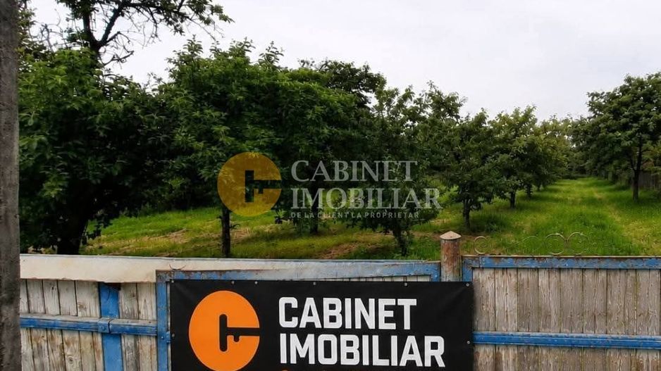 🏡 CASĂ BĂTRÂNEASCĂ + 1700 MP  TEREN  LA STRADA PRINCIPALĂ  – TUTORA, IAȘI 🌿 - Poză 1