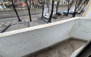 Apartament cu 3 camere, bloc 1990 - bd. Decebal piata Alba Iulia - Poză 12