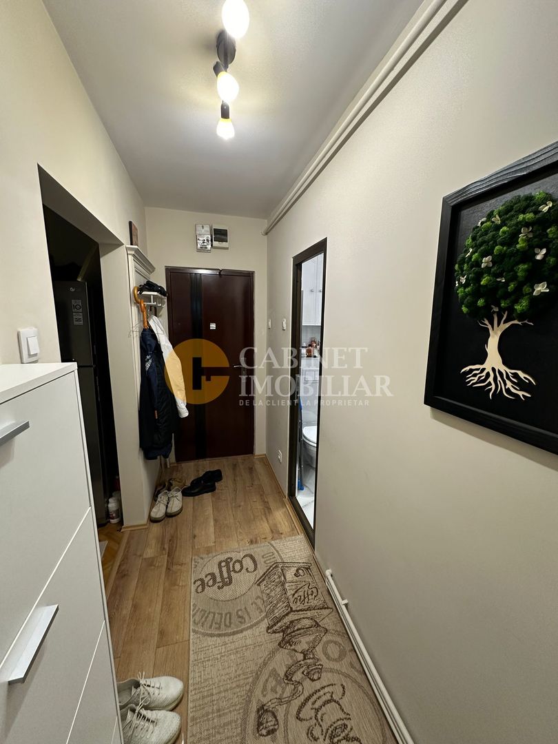 2 Camere Decomandat - Etaj Intermediar - Zona Alexandru Cel Bun - Poză 4