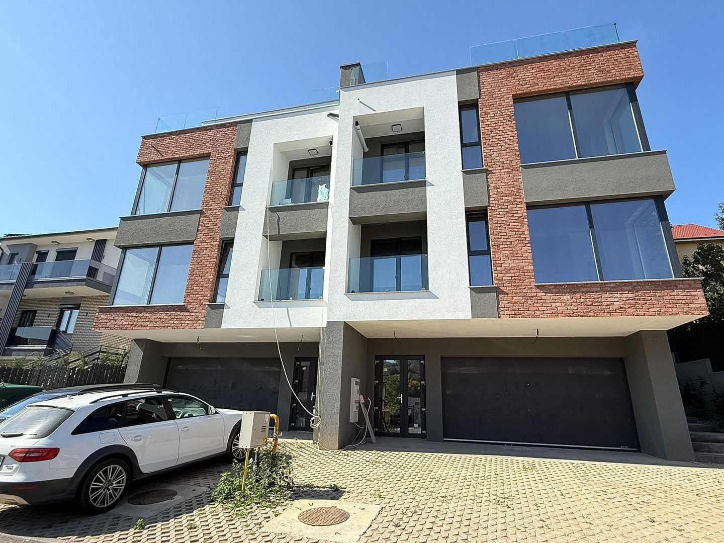 Spatiu comercial de vanzare pe strada Campului! - Poză 1