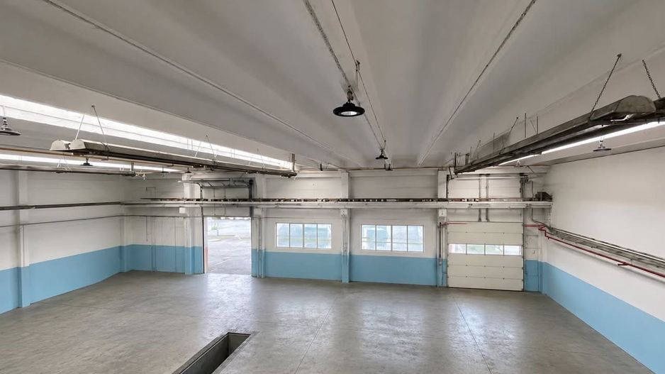 Hala de inchiriat, Calea Borșului, 970 MP - Poză 1