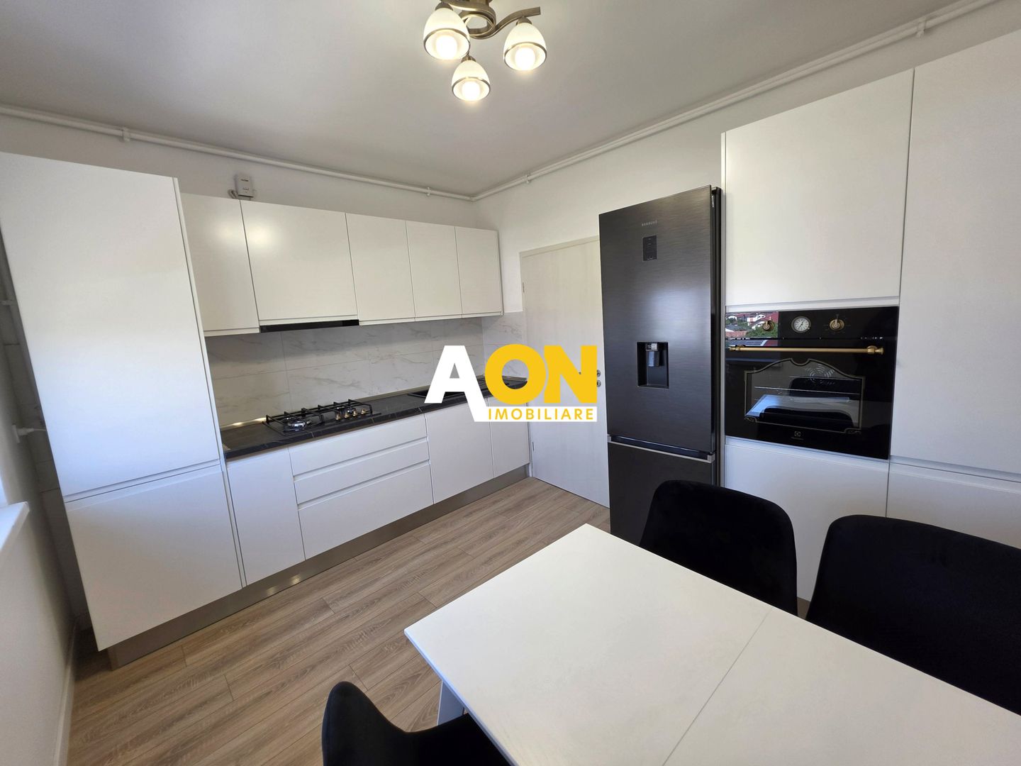 Apartament 3 camere, mobilat, utilat, 82 mp utili, parcare subterana - Poză 6