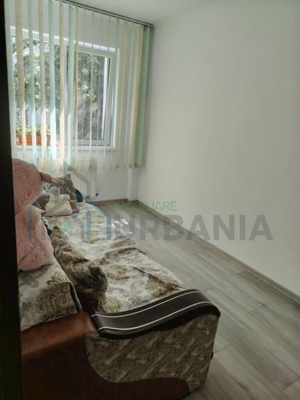 Apartament 3 camere, semidecomandat, Podu Roș – 5 minute de Palas. Liber imediat. - Poză 15