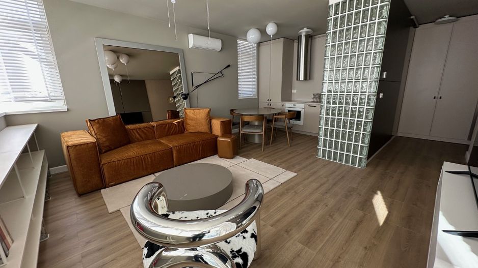 Apartament  3 camere - Poză 3