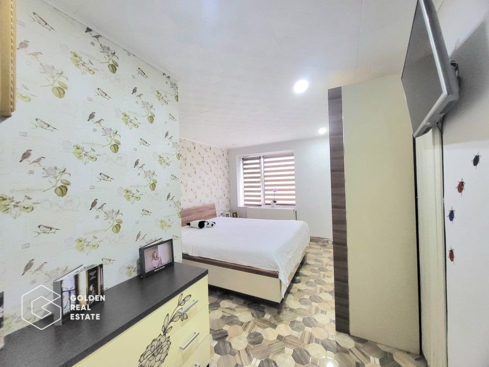 Casa P+M în Curtici, 1080 mp teren, 8 camere - Poză 6