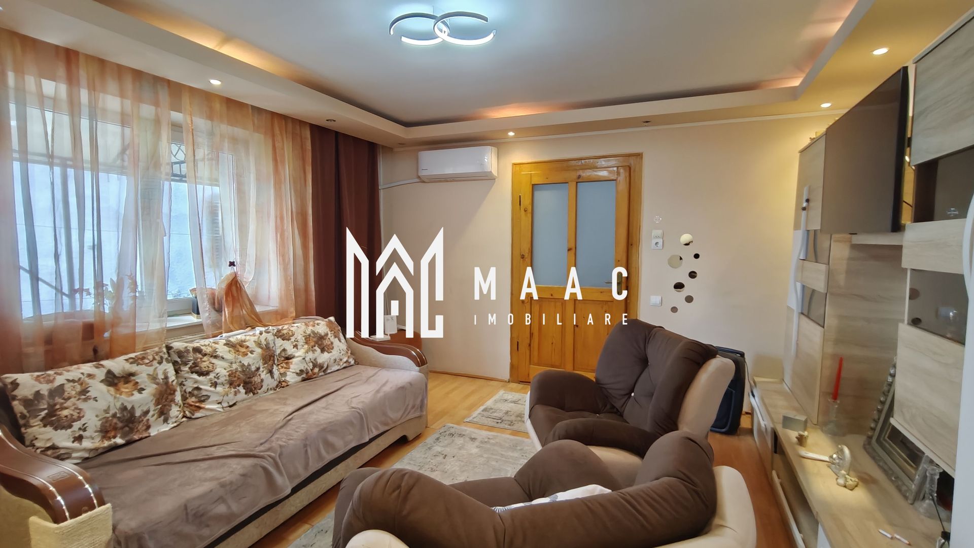 Casă 3 camere I Curte 814mp I Pivniță I Garaj I Axente Sever - Poză 2