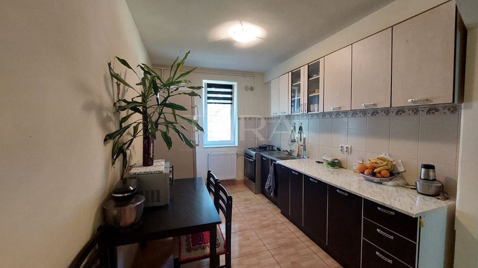 Apartament 3 camere decomandat intr-o zona superba! Gheorgheni - Poză 1