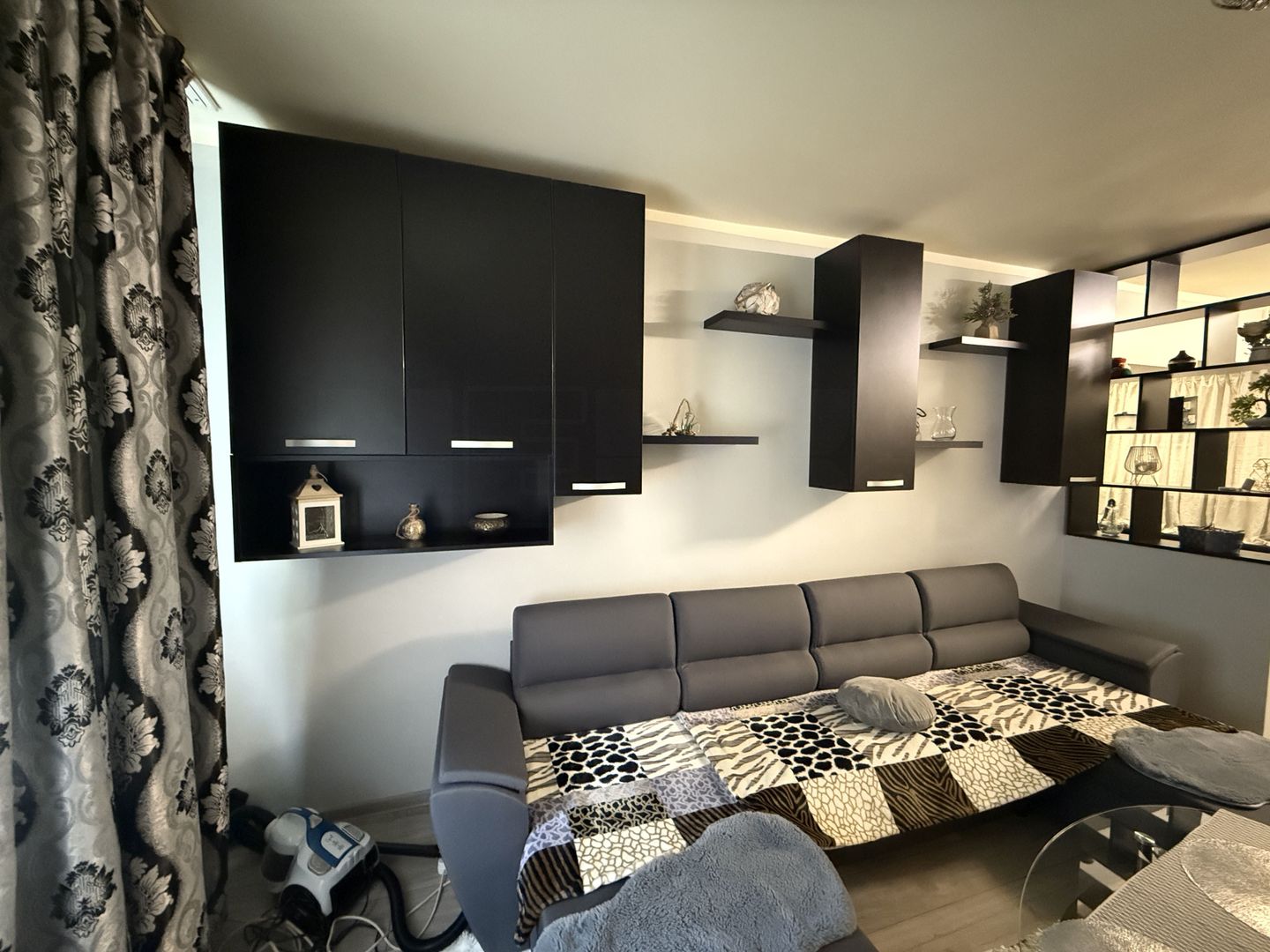 APARTAMENT 2 CAMERE | PARTER | BOXA | LOC DE PARCARE | RADAUTI - Poză 2