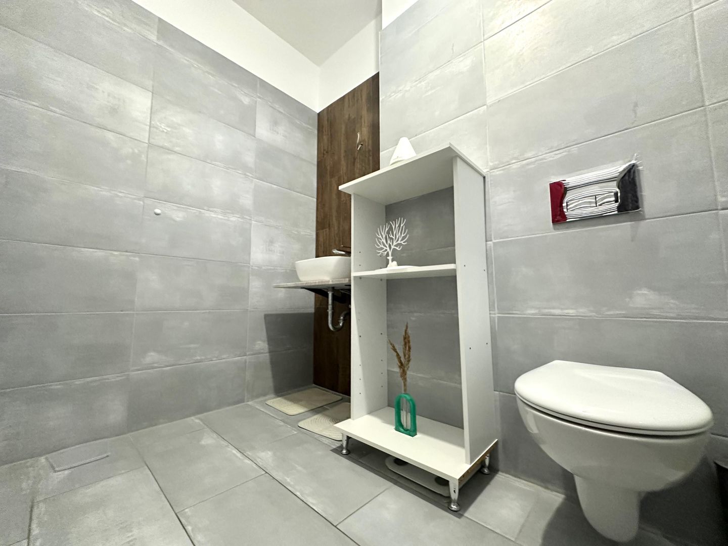 Apartament 3 camere, decomandat, cu loc de parcare - Poză 12
