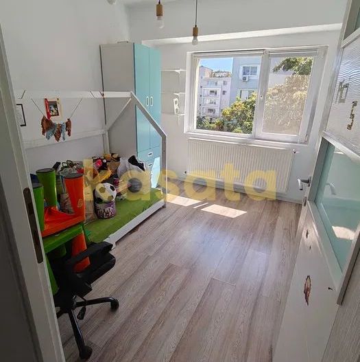 3 camere Aviatiei | 3 dormitoare plus living - Poză 3