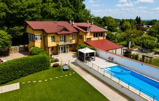 Proprietate Premium | 2 Case | Piscină | Teren 2.000 mp | Mobilată