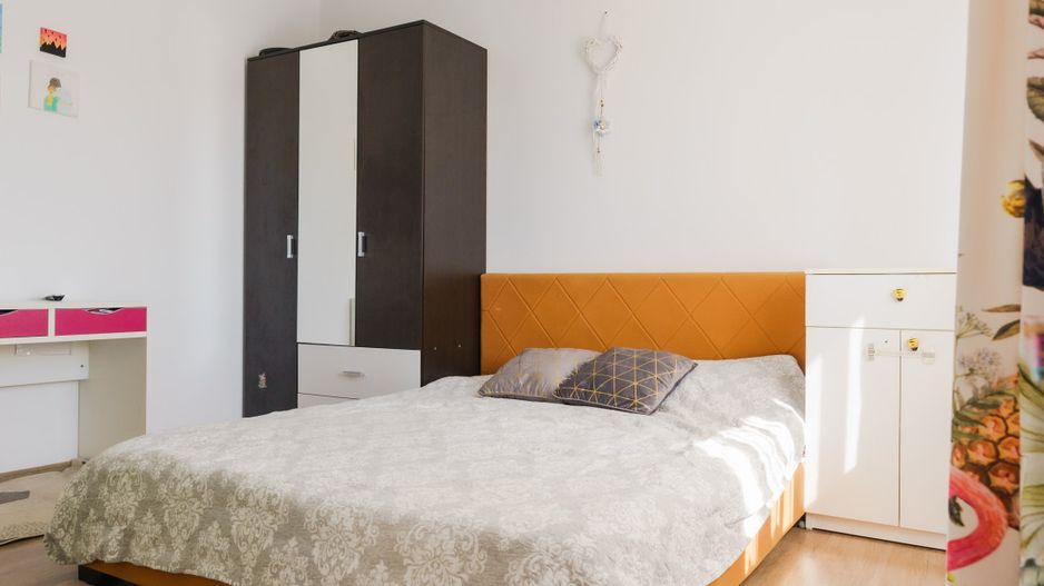 PALAZU MARE -  Vila Duplex cu 4 Camere, Panorama Superba si Curte Amenajata - Poză 33
