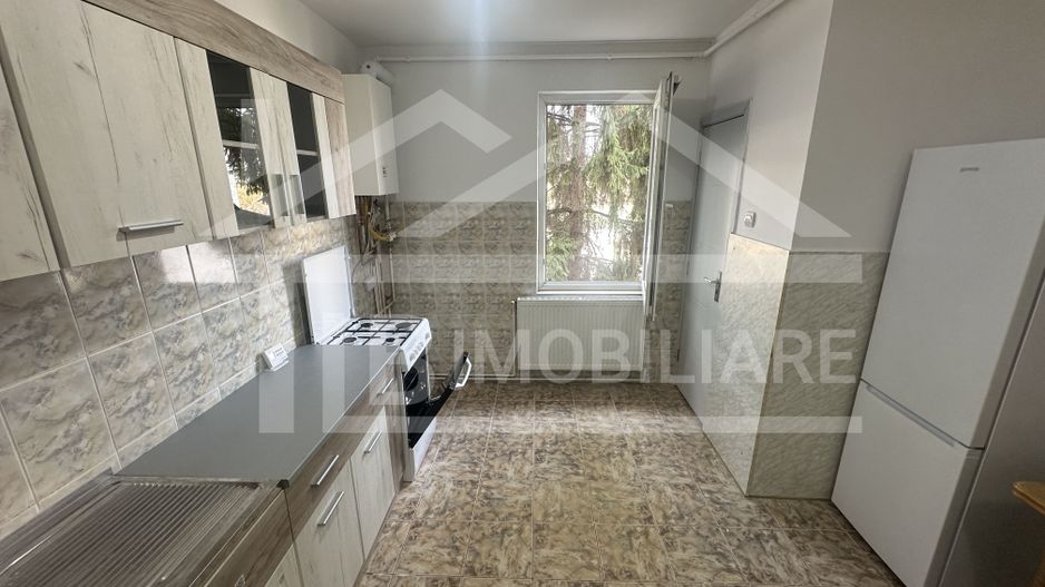 Apartament de 2 camere, 52mp, decomadat,  Zona Pandurilor - Poză 4