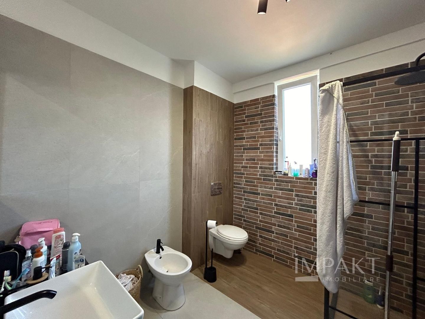 Apartament in bloc nou, parcare + terasa, zona stadionului CFR! - Poză 23