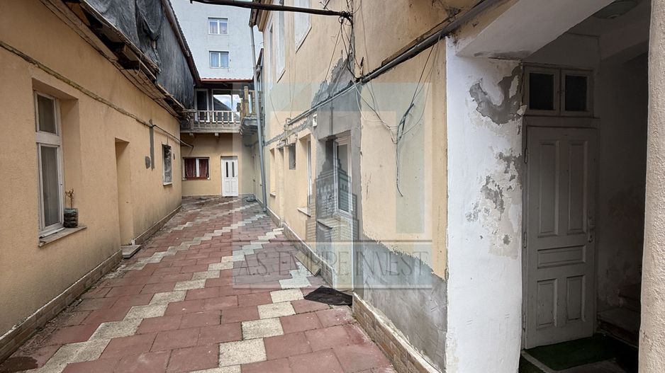 Corp casa de 5 garsoniere mobilate/utilate - zona Brașovul Vechi - Poză 16