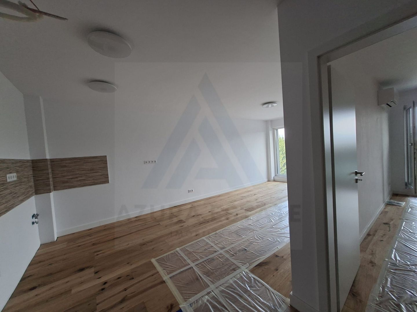 Apartament premium 61.4 mp utili 3 camere 2 bai etaj 1 in Cristian - Poză 1