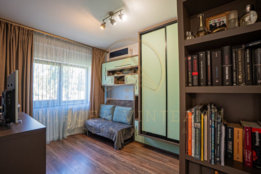 Casa P+1E de vanzare in Mamaia - Tabara Navodari - Poză 18