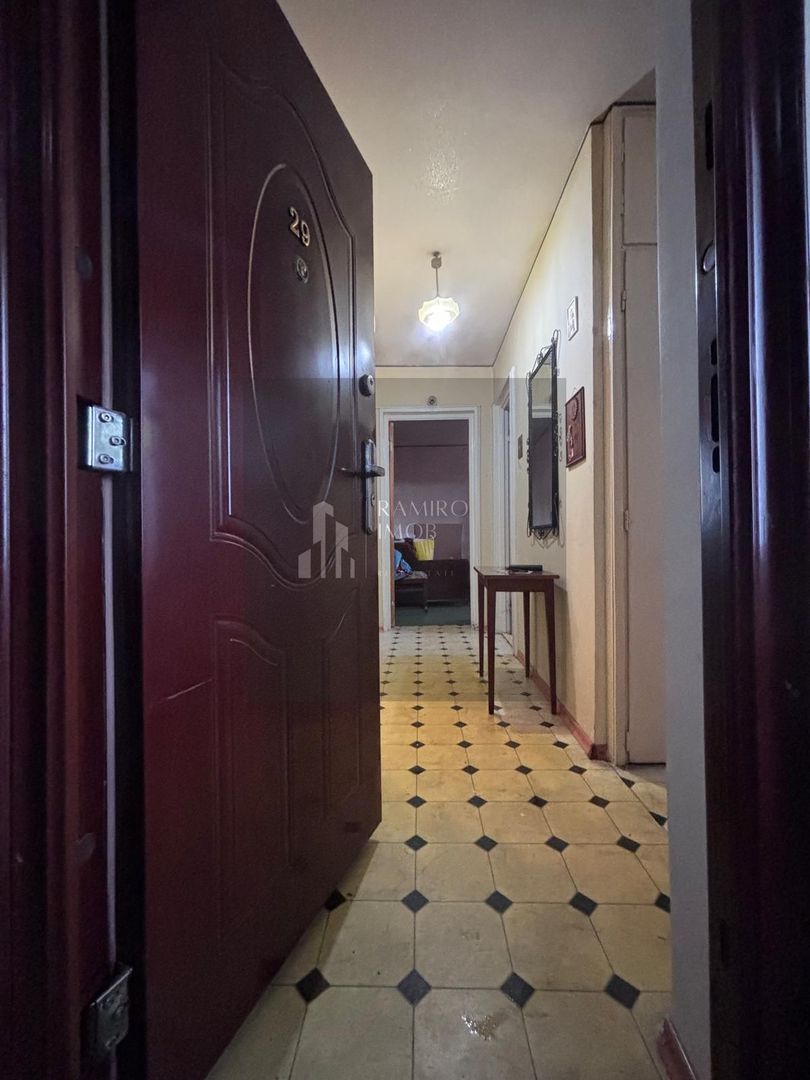 Ap. 2 camere decomandat 51mp Bd. Al. Obregia /P-ta Cultural -Sector4 - Poză 1