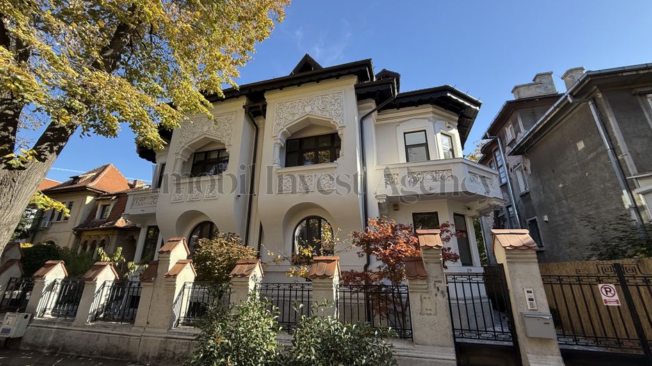 Vilă interbelică restaurată – Dorobanți Capitale 363 mp utili - Poză 2