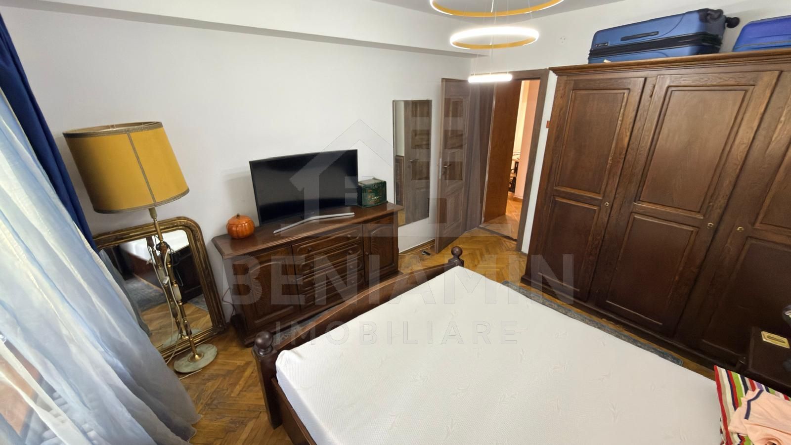 Apartament 3 camere Calea Bucuresti parter mobilat si utilat 56mp - Poză 6