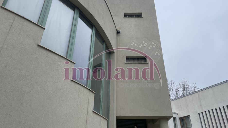 VILA superba de închiriat 385 mp | piscina si curte 1000 mp Erou Iancu Nicolae - Poză 1