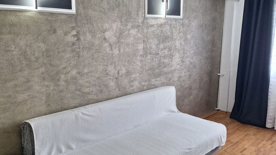Regim hotelier, 2 camere, Micro 17, 200 lei/noapte - Poză 1