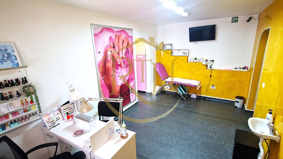 Oferim spre vanzare afacere la cheie,salon infrumusetare si masaj - Poză 14