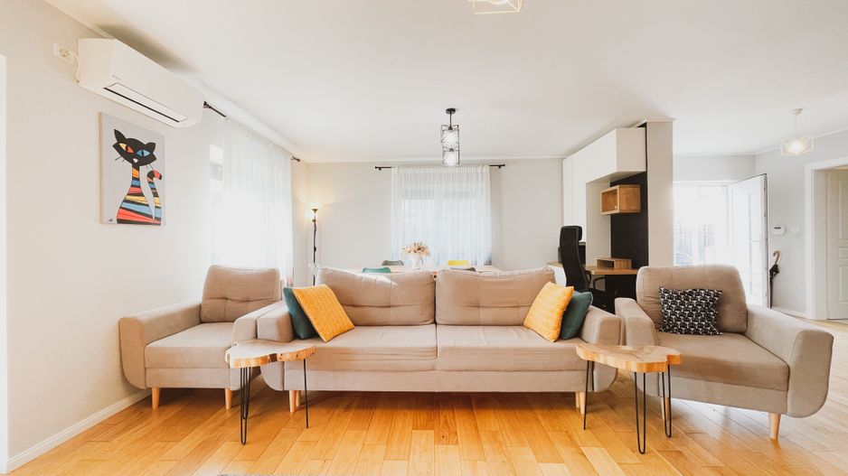 VANDUTA- Casuta din oras - de vanzare - 4 camere - NORD - Poză 5