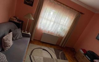 De vanzare casa 5 camere Carei - Poză 4