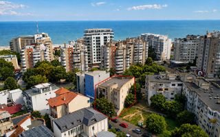 Casă / Vilă de vanzare pe Bulevardul Mamaia Constanta - Poză 1