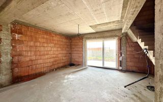 Super pret - Duplex cu 4 camere - teren generos  |Sǎcǎlaz| - Poză 2