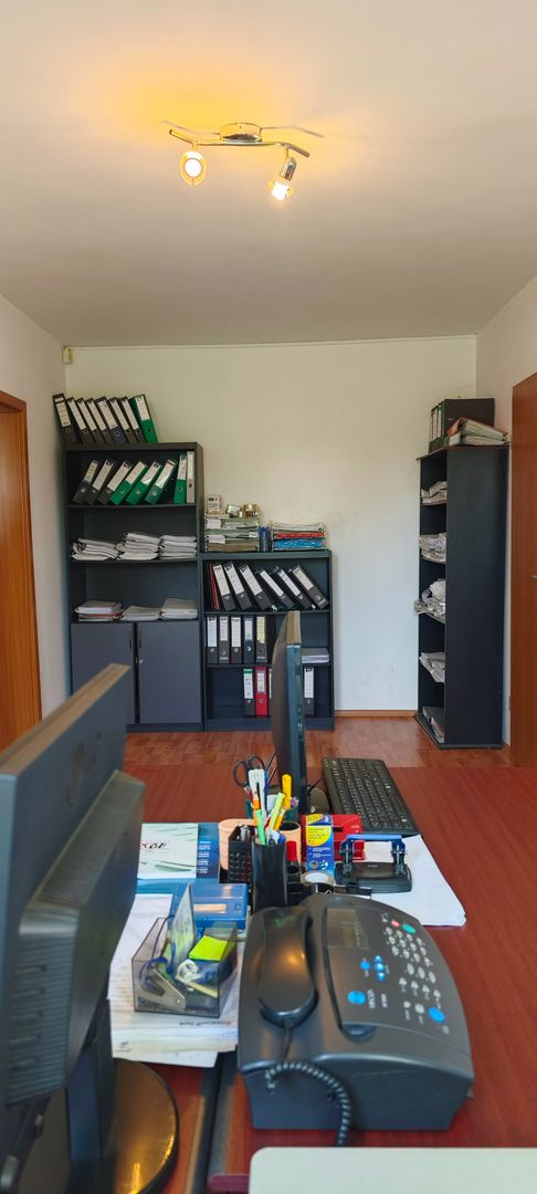 Aproape de STADION, Universitate, Judetean si de BuziasuluI. COMISION ZERO! - Poză 31