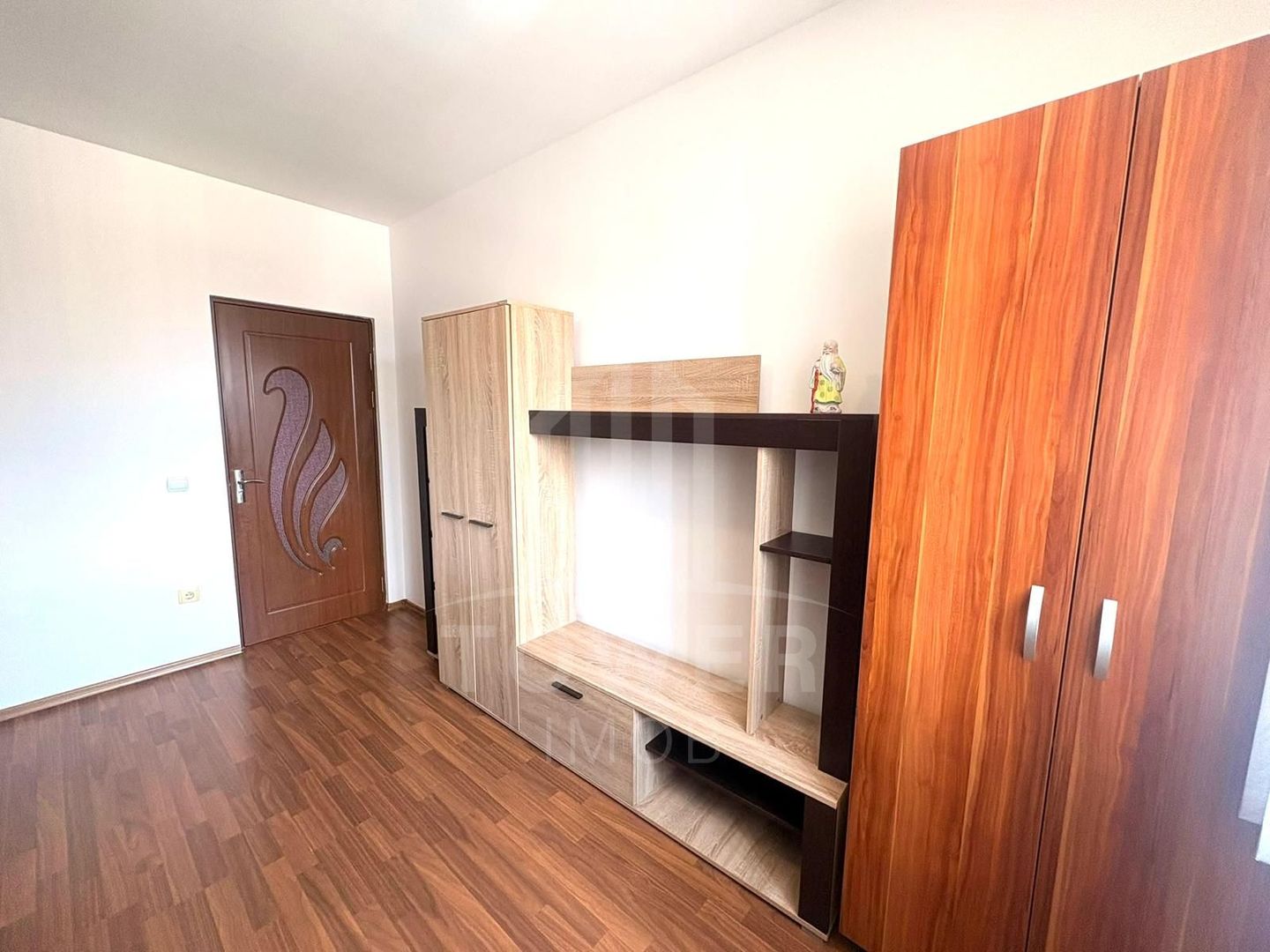 Apartament 3 camere de închiriat - Strada Frunzei - Poză 5