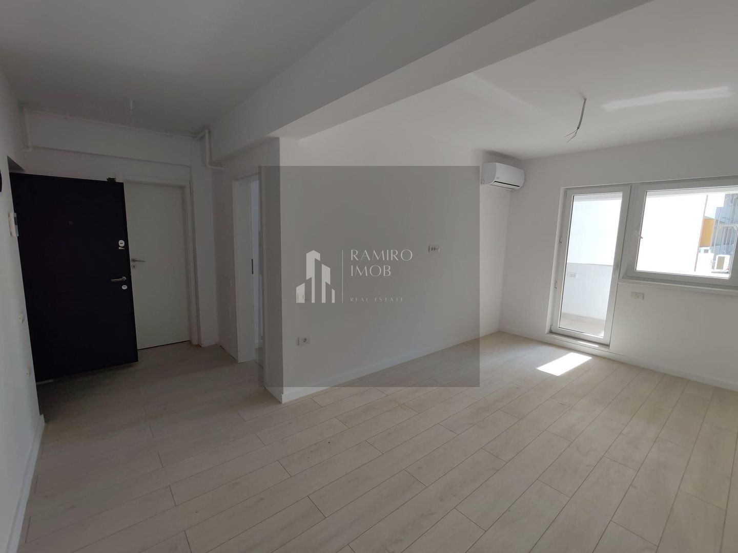 GARSONIERA BIRUINTEI 81, METROU BERCENI, CENTRALA, TVA INCLUS - Poză 3