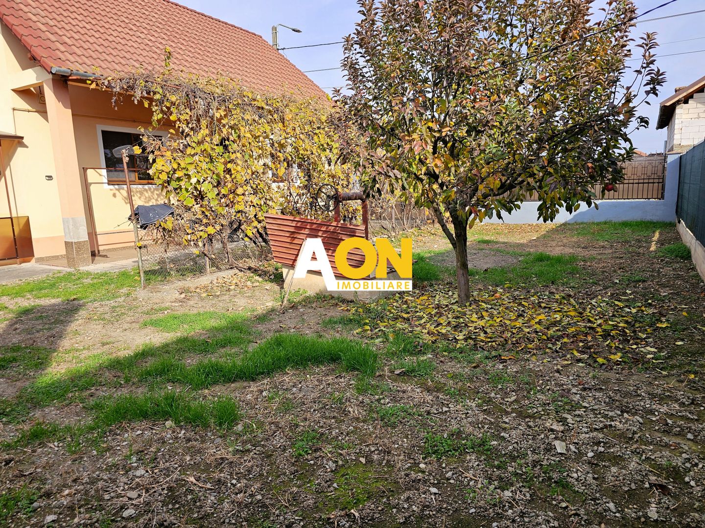 Casa 3 camere, 2 bai, garaj, 515 mp teren, Barabant - Poză 3