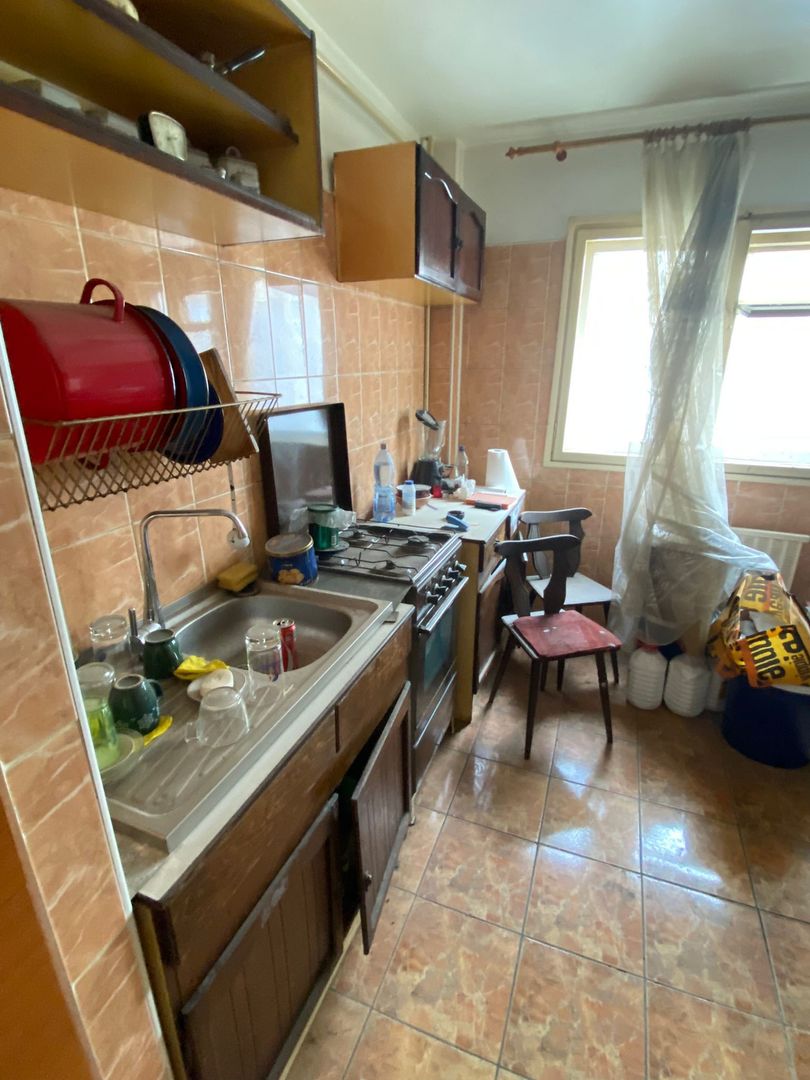 De Vanzare Apartament 3 Camere, Piata Rahova - Sebastian - Poză 10