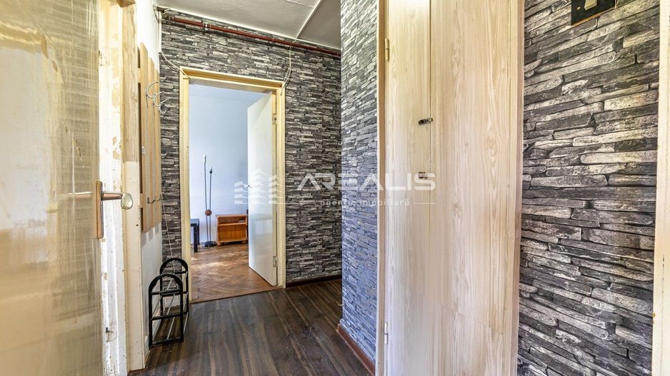 VÂNDUT!!! Apartament 3 camere în zonă centrală - Poză 5