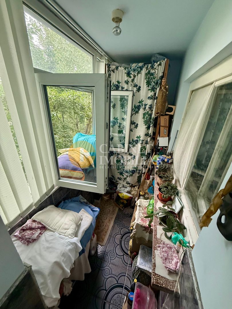 Apartament cu 3 Camere, 2 Bai - Etaj 3 - Zona Podu Ros - Poză 11