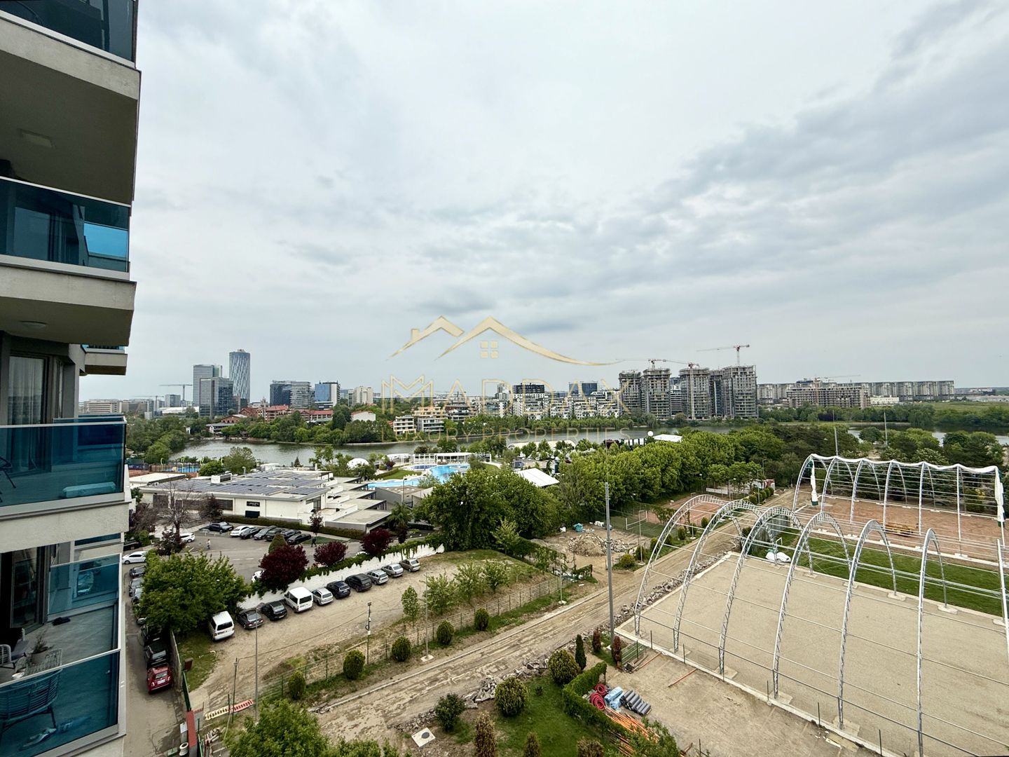Apartament cu 4 camere  *122mp* / 1 Parcare Subetarana / Floreasca - Lake View - Poză 14